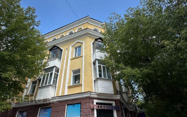 4-бөлмелі пәтер · 73 м² · 4/4 қабат, Жаңа қала ш/а., Назарбаева 14 — Назарбаева 14, бағасы: 35.5 млн ₸ в Караганде, Казыбек би р-н — фото 3