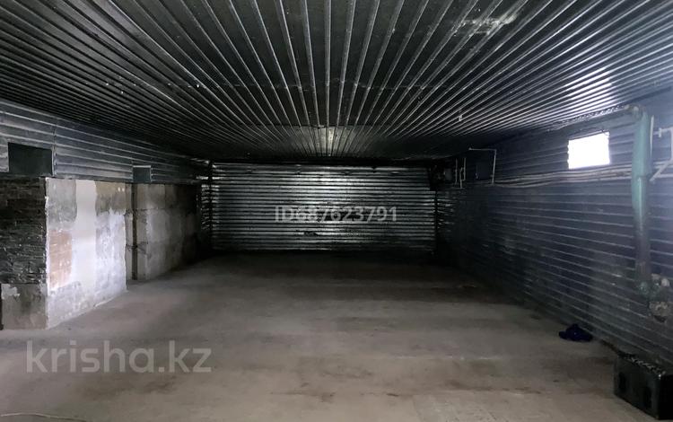 Свободное назначение, склады • 200 м² за 80 000 〒 в Караганде, Казыбек би р-н — фото 2
