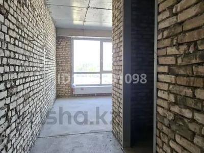 3-комнатная квартира · 95.1 м² · 2/10 этаж, 18-й микрорайон, Байтерекова 2б — Угол ул.Рыскулова - Байтерекова за 52.9 млн ₸ в Шымкенте, Аль-Фарабийский р-н