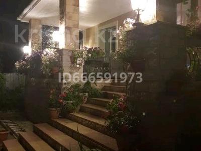 Продажа домов и дачи в Акмолинской обл.: Отдельный дом • 5 комнат • 360 м² • 10 сот., Микрорайон Заречный 2 линия 78 за 150 млн 〒 Отдельный дом • 5 комнат • 360 м² • 10 сот., Микрорайон Заречный 2 линия 78 за 150 млн 〒 в Щучинске