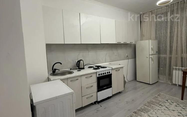 3-бөлмелі пәтер · 75 м² · 1/7 қабат, Касыма Шарипова 206/9, бағасы: 250 000 ₸ в Алматы, Алатауский р-н — фото 2