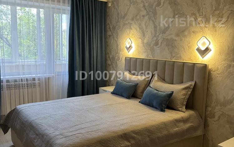 1-комнатная квартира · 34 м² · 4/5 этаж, Абая за 10 000 〒 в Темиртау — фото 2