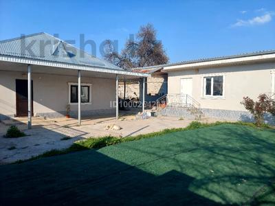 Отдельный дом · 5 комнат · 100 м² · 7 сот., Бірлік 2 — Центрде Алып базарының маңында за 35 млн 〒 в Сарыагаш