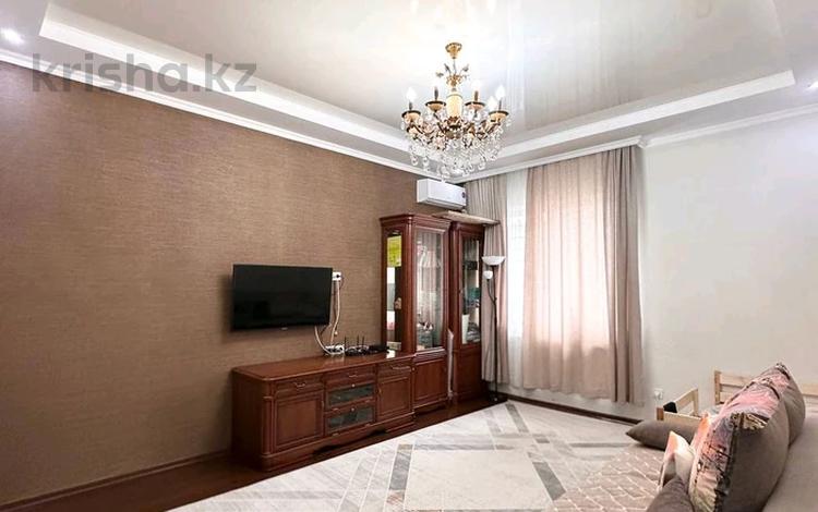 2-комнатная квартира · 71 м² · 9/10 этаж, Д. Кунаева 35 за 40 млн ₸ в Астане, Есильский р-н — фото 2