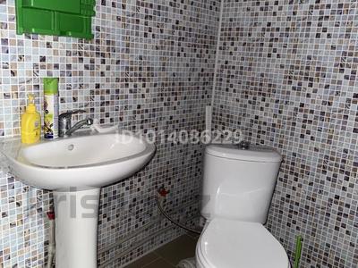 Жеке үй · 10 бөлме · 250 м², БГМК-1 110 — Үй көлден 5 минуттық жерде, бағасы: 25 000 ₸ в Балхаше