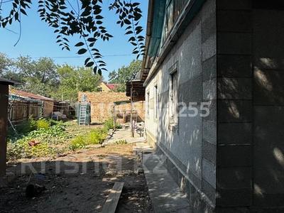 Отдельный дом · 8 комнат · 240 м² · 6.6 сот., Карасай батыр 51 — Пушкина Макашева за 68 млн 〒 в Каскелене