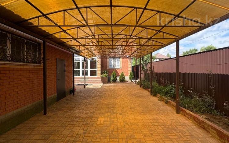 Отдельный дом · 4 комнаты · 100 м² · 6 сот., Ск гулдер 60 за 39 млн ₸ в Актобе — фото 6