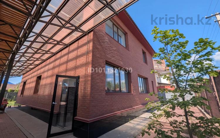 Жеке үй · 6 бөлме · 229.5 м² · 10 жүзд., Улица Суюнбай акын 116, бағасы: 230 млн ₸ в Астане, Сарыарка р-н — фото 55