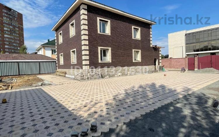 Жеке үй · 6 бөлме · 213.2 м² · 10 жүзд., Улица Суюнбай акын 114, бағасы: 190 млн ₸ в Астане, Сарыарка р-н — фото 77