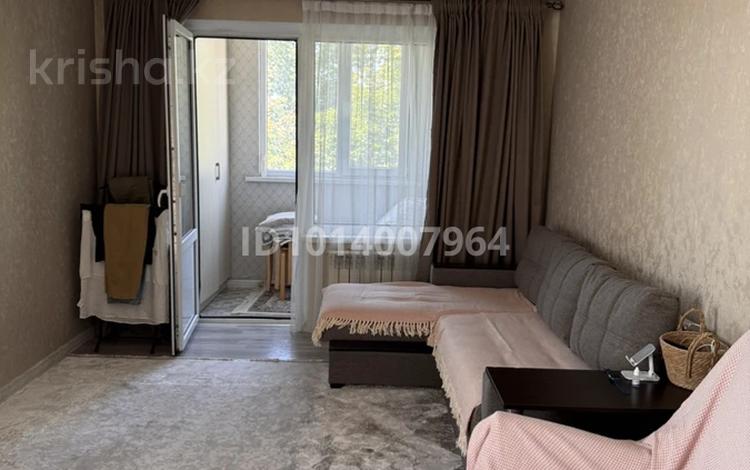 1-комнатная квартира · 33.5 м² · 4/4 этаж, мкр Айнабулак-1 за 26 млн ₸ в Алматы, Жетысуский р-н — фото 2