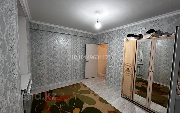 3-бөлмелі пәтер · 81 м² · 2 қабат, Тұран ш/а 23а, бағасы: 32 млн ₸ в Шымкенте, Каратауский р-н — фото 2