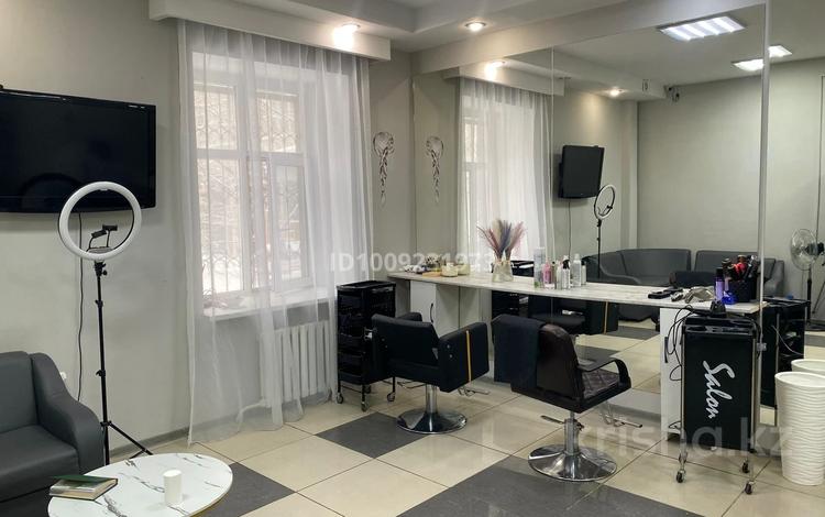 Салоны красоты · 35 м² за 155 000 ₸ в Астане, Алматы р-н — фото 16
