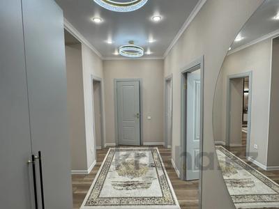 3-бөлмелі пәтер · 100 м² · 3/5 қабат, Алтын орда ш/а., Саздинское Лесничество 228/5, бағасы: 44 млн ₸ в Актобе, мкр. Алтын орда