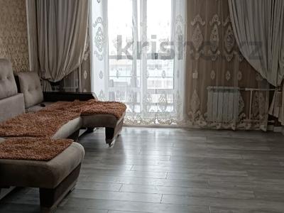 3-бөлмелі пәтер · 87.5 м² · 8/9 қабат, Назарбаева, бағасы: 46 млн ₸ в Петропавловске