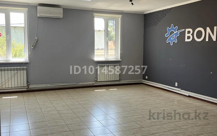 Офисы · 100 м² за 450 000 ₸ в Алматы, Медеуский р-н — фото 2