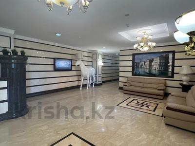 3-комнатная квартира · 100 м² · 2/11 этаж, Алии Молдагуловой за 51.5 млн ₸ в Актобе