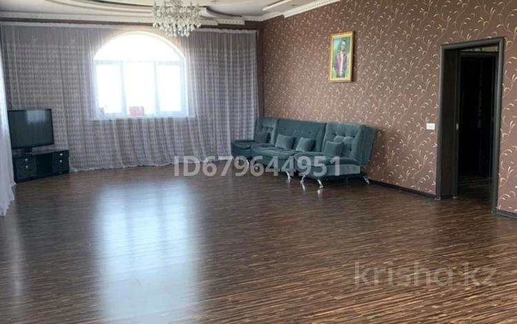 Отдельный дом • 8 комнат • 630 м² • 20 сот., Анибаева 1 за 71 млн 〒 в Улане — фото 2