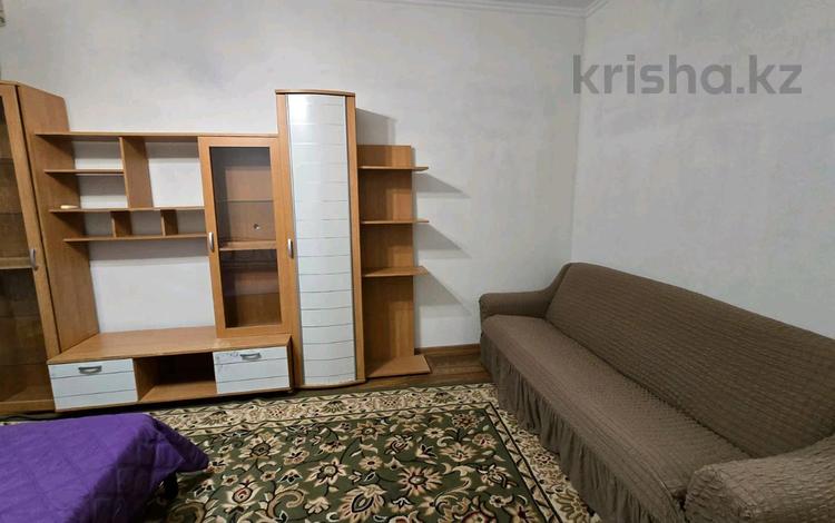 1-комнатная квартира · 36 м² · 6/9 этаж, мкр Аксай-4 70 — Саина Улугбека за 200 000 ₸ в Алматы, Ауэзовский р-н — фото 2