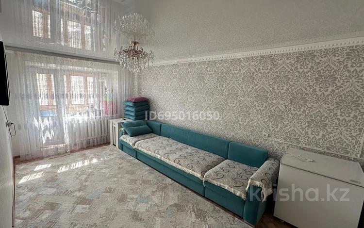 3-бөлмелі пәтер · 62 м² · 2/5 қабат, Женис, бағасы: 19.5 млн ₸ в Жезказгане — фото 2