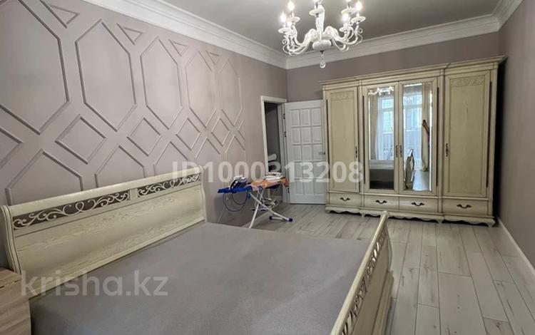 4-комнатная квартира · 120 м² · 1/3 этаж, мкр Юго-Восток, Таугуль-2 8/2 — ЖК Жемчуг за 80 млн 〒 в Караганде, Казыбек би р-н — фото 2