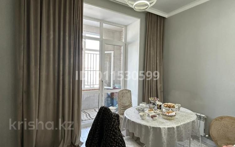 2-бөлмелі пәтер · 54 м² · 4/10 қабат, мкр Юго-Восток, Микрорайон Байкена Ашимова 21, бағасы: 250 000 ₸ в Караганде, Казыбек би р-н — фото 3