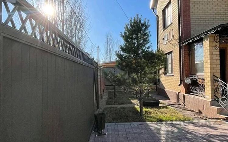 Отдельный дом · 7 комнат · 350 м² · 10 сот., Желтоксан — Горящая цена! за 100 млн ₸ в Косшы — фото 2