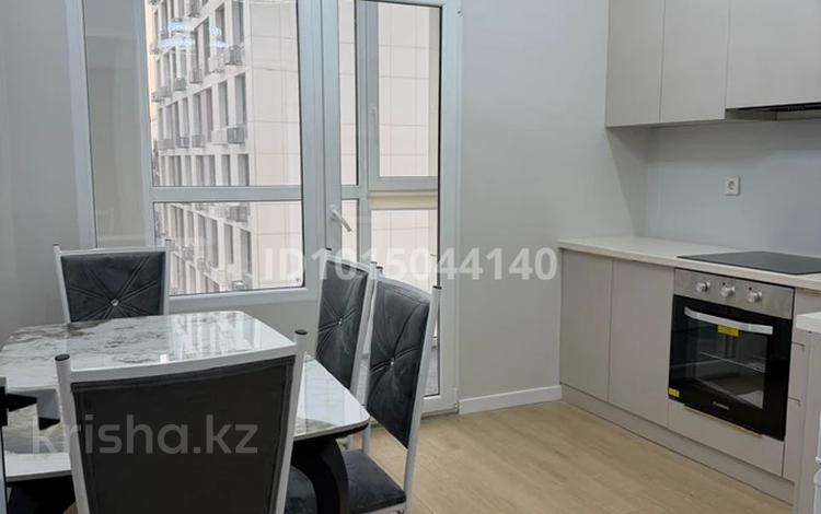 1-комнатная квартира · 43 м², мкр Нуркент, Турара Рыскулова 2Б/1 за 250 000 ₸ в Алматы, Алатауский р-н — фото 2