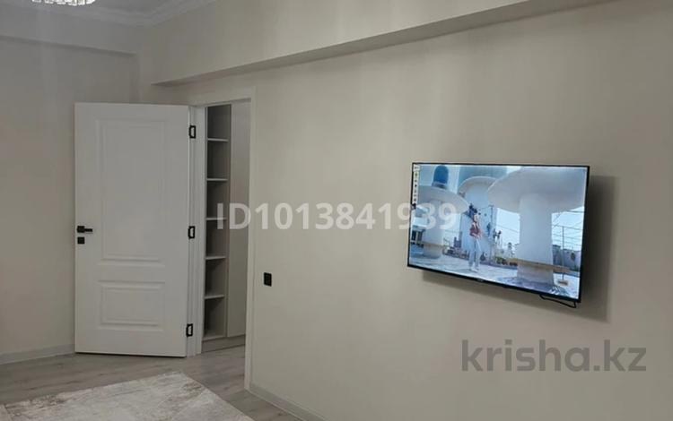 1-бөлмелі пәтер · 45 м² · 8/8 қабат, мкр Тастак-3 45 — Толе би - розыбакиева, бағасы: 250 000 ₸ в Алматы, Алмалинский р-н — фото 2