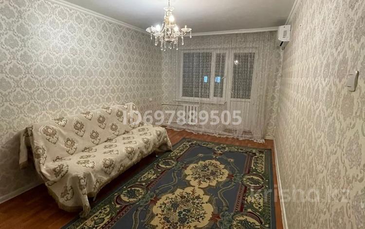 2-бөлмелі пәтер, 44 м², 5/5 қабат ай сайын, Есенберлина 39, бағасы: 150 000 〒 в Жезказгане — фото 2