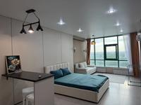 1-бөлмелі пәтер · 50 м² · 10/25 қабат, 11 ш/а. 112 в, бағасы: 10 000 ₸ в Актобе, мкр 11