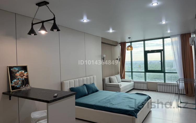 1-комнатная квартира · 50 м² · 10/25 этаж, мкр 11 112 в за 15 000 ₸ в Актобе — фото 2