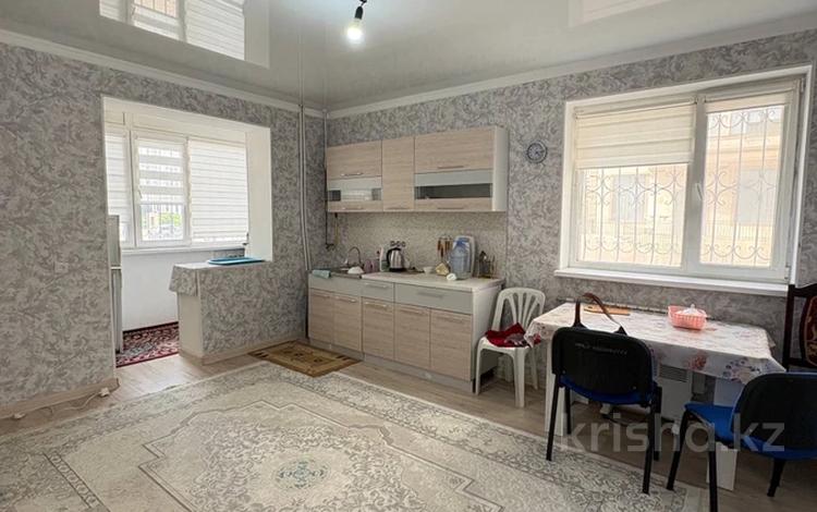 2-бөлмелі пәтер · 70 м² · 1/5 қабат, 19-й мкр 36, бағасы: 20.9 млн ₸ в Актау — фото 2
