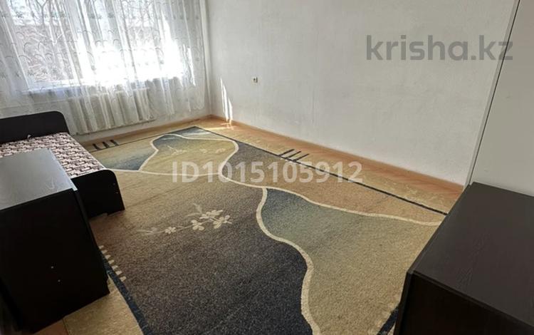 3-комнатная квартира · 70 м² · 5/9 этаж, мкр Аксай-2 за 43 млн ₸ в Алматы, Ауэзовский р-н — фото 2
