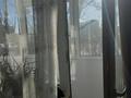 2-бөлмелі пәтер · 52.6 м² · 6/10 қабат, мкр Юго-Восток, Мкр Степной 3 6/1 — Магазин Турист, бағасы: 22 млн ₸ в Караганде, Казыбек би р-н — фото 9