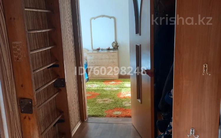 2-бөлмелі пәтер · 52.6 м² · 6/10 қабат, мкр Юго-Восток, Мкр Степной 3 6/1 — Магазин Турист, бағасы: 22 млн ₸ в Караганде, Казыбек би р-н — фото 5