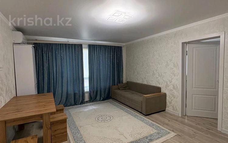 2-комнатная квартира · 65 м² · 4/12 этаж, мкр Аккент 90/3 за 250 000 ₸ в Алматы, Алатауский р-н — фото 2