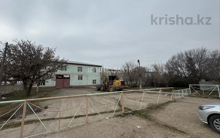 Свободное назначение, магазины и бутики, склады, общепит · 2000 м² за 1 млн ₸ в Абай — фото 2