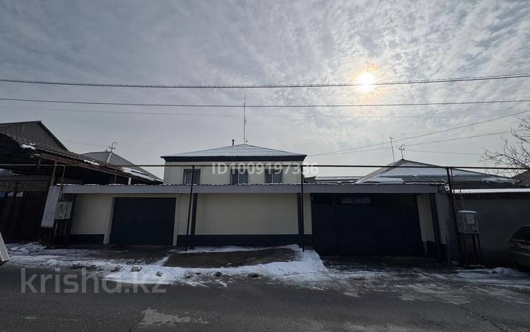 Жеке үй · 9 бөлме · 600 м² · 6 жүзд., 4-шағынаудан 136 — Аманжолова 136, бағасы: 50 млн ₸ в Шымкенте, Туран р-н — фото 2