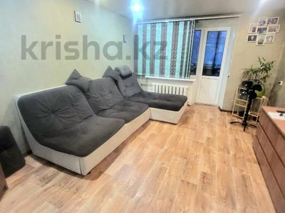 3-комнатная квартира · 70 м² · 2/5 этаж, Республики за 20.5 млн 〒 в Темиртау