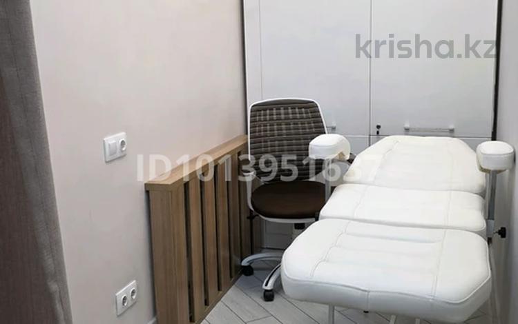 Салоны красоты · 9 м² за 70 000 ₸ в Астане, Есильский р-н — фото 3