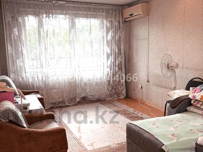 1 комната · 30 м² · 4/5 этаж, мкр Тастак-1 за 75 000 〒 в Алматы, Ауэзовский р-н