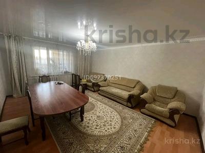 4-комнатная квартира, 104 м², 2/5 этаж, мкр Каратал 16 за 33 млн 〒 в Талдыкоргане, Каратал