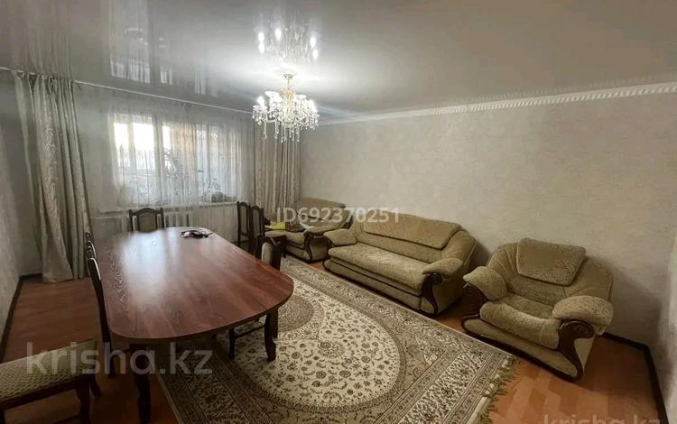 4-комнатная квартира, 104 м², 2/5 этаж, мкр Каратал 16 за 33 млн 〒 в Талдыкоргане, Каратал — фото 15