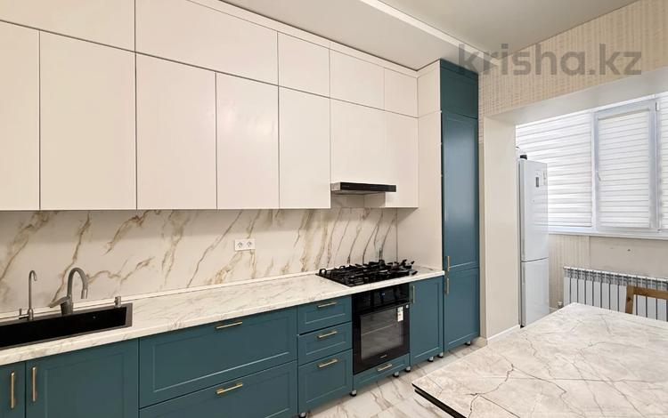 3-комнатная квартира · 87 м² · 1/5 этаж, мкр. Алтын орда за 40.7 млн ₸ в Актобе — фото 3