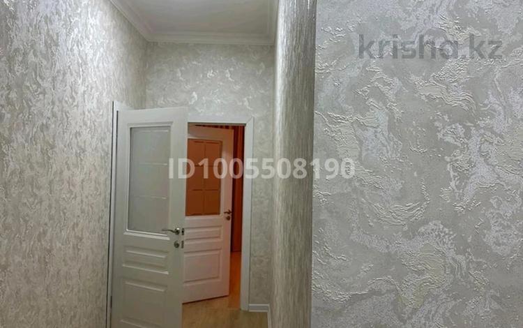 2-комнатная квартира · 62.4 м² · 11/18 этаж, Байтурсынова 12 за 260 000 ₸ в Астане, Алматы р-н — фото 2