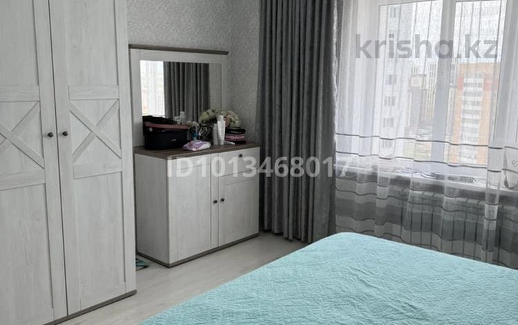 2-комнатная квартира · 70 м² · 16/25 этаж, микрорайон Байкена Ашимова 26 — ашимова за 25 млн ₸ в Караганде, Казыбек би р-н — фото 2
