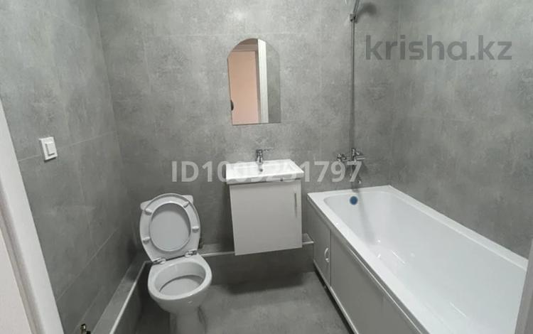 1-комнатная квартира · 35 м² · 10/17 этаж, Улы Дала 10 — Выше Турана за 28 млн ₸ в Астане, Нура р-н — фото 16