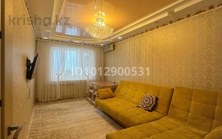 1-комнатная квартира · 52 м² · 5/5 этаж, 15-й мкр 37 — Напротив амфитеатра за 15 000 ₸ в Актау — фото 2