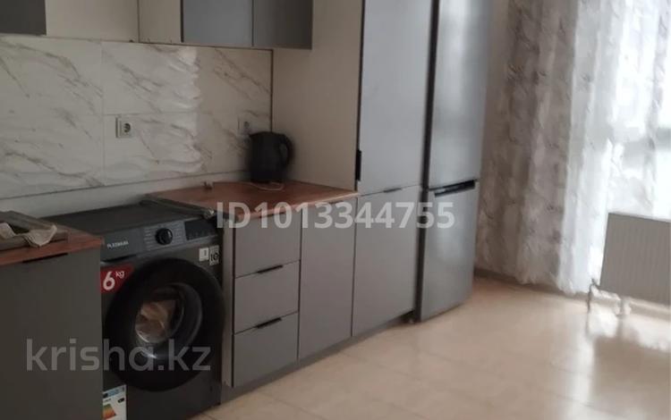 2-бөлмелі пәтер · 68 м² · 7/10 қабат, Жунисова 2/22 — Жунисова, бағасы: 250 000 ₸ в Алматы, Наурызбайский р-н — фото 2