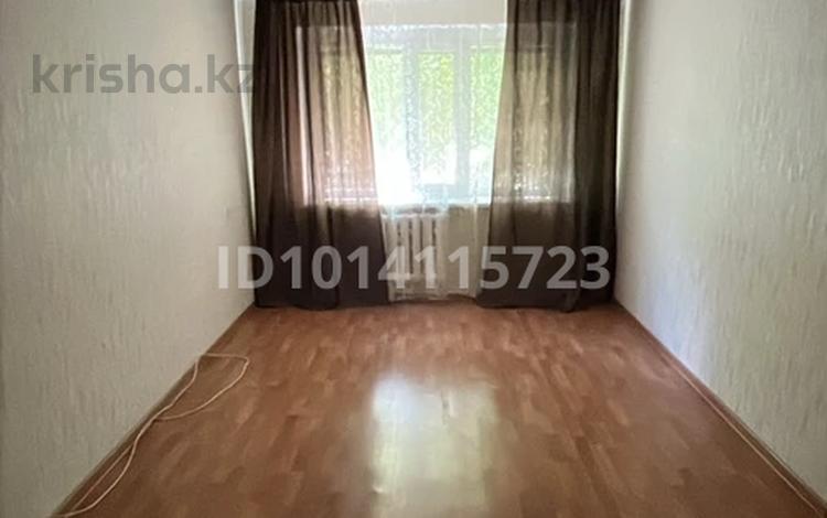 3-бөлмелі пәтер · 62 м² · 1/5 қабат, 29-шағынаудан, Муканова 16/2 — Муканова Строителей, бағасы: 20.5 млн ₸ в Караганде, Казыбек би р-н — фото 2